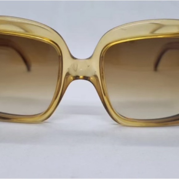 Christian Dior 737 Sunglasses – Oversized Honey Optyl Frame | 1970s - Picture 8 of 17